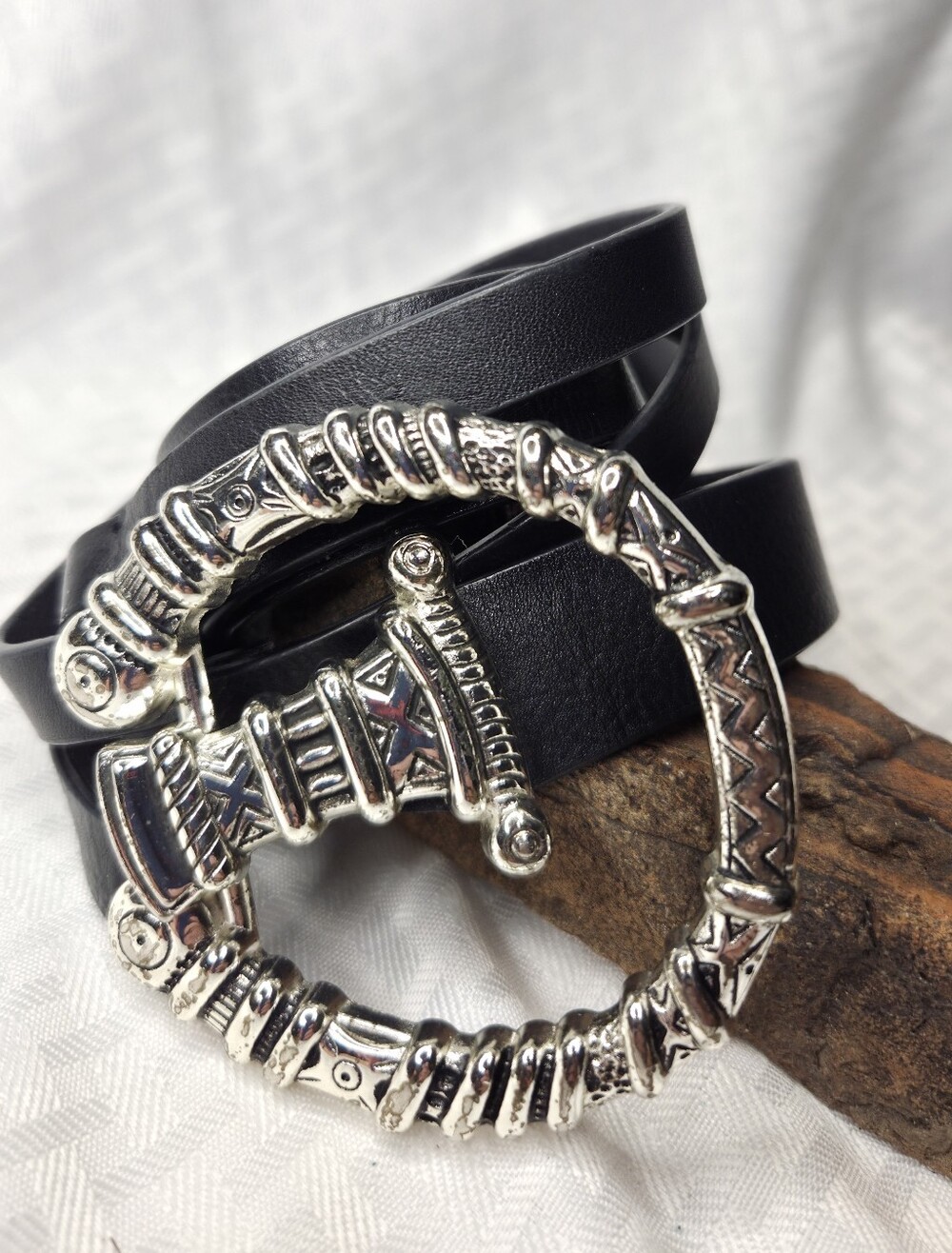 Chicos Belt Large Black Leather Sculptural Ring Buckle Boho Statement Adjustable
